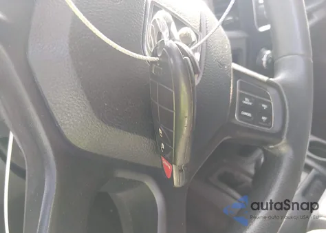 2018 Ram 2500 Tradesman 4X4 6'4 Box z USA, uszkodzony, nr VIN 3C6UR5CL5JG348262